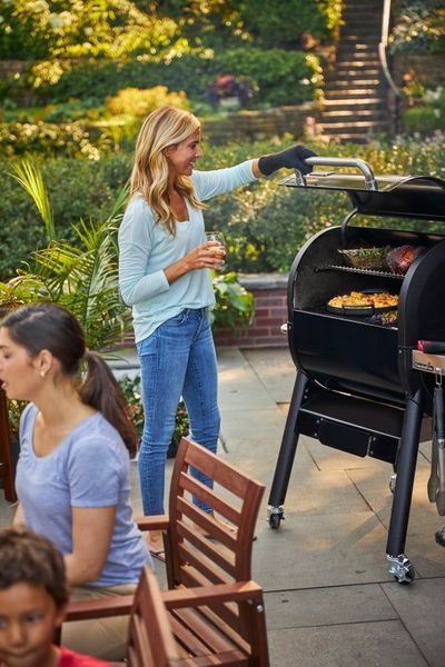 Пелетний гриль Weber SmokeFire EX4 GBS 22511004 фото